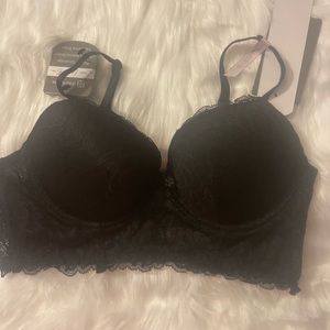 Daisy Fuentes Intimates Push up bra 34B